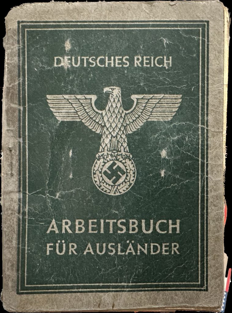 Cover of German Reich Workbook for Immigrants issued to Tadeusz Thaddeus Kurosz